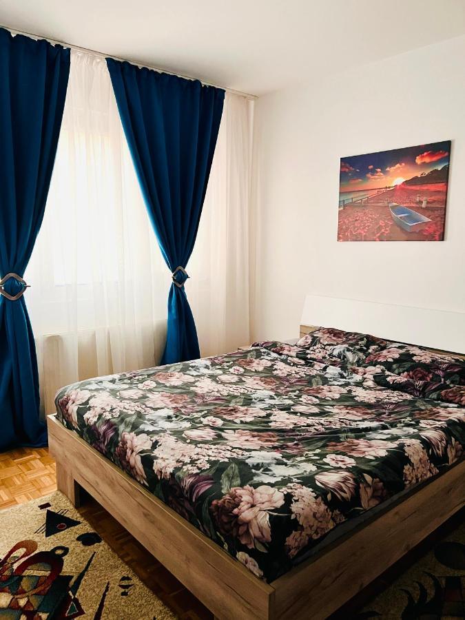 House24 Gari Apartamento Braşov Exterior foto